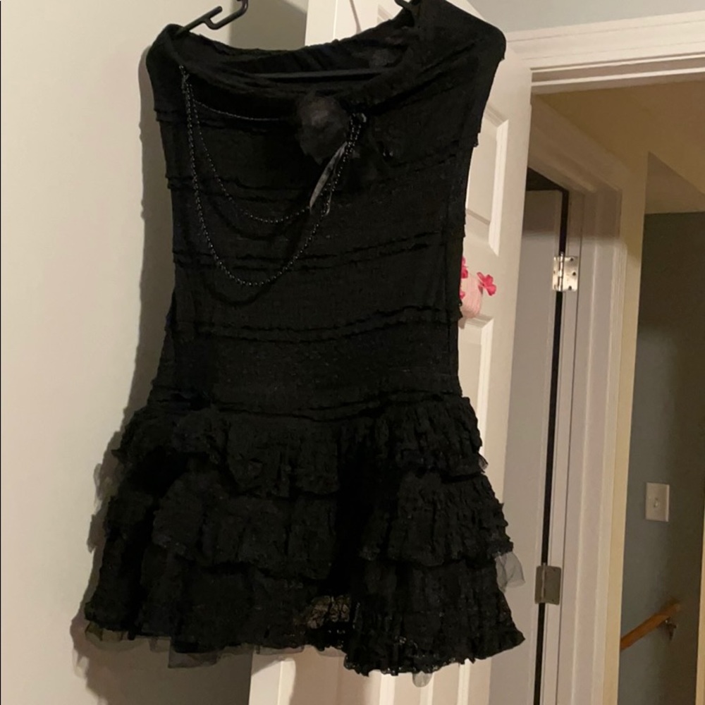 Lace black dress